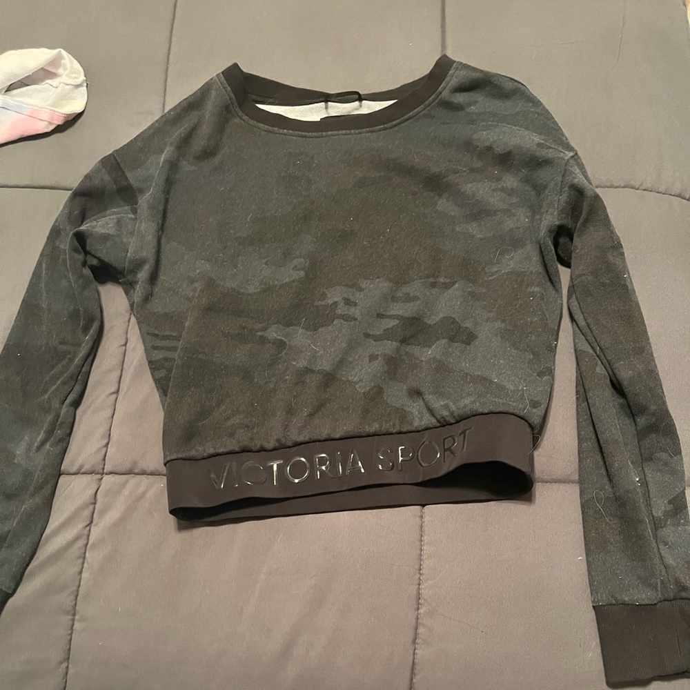 Victoria Secret Sport Camo Cropped Sweatshirt